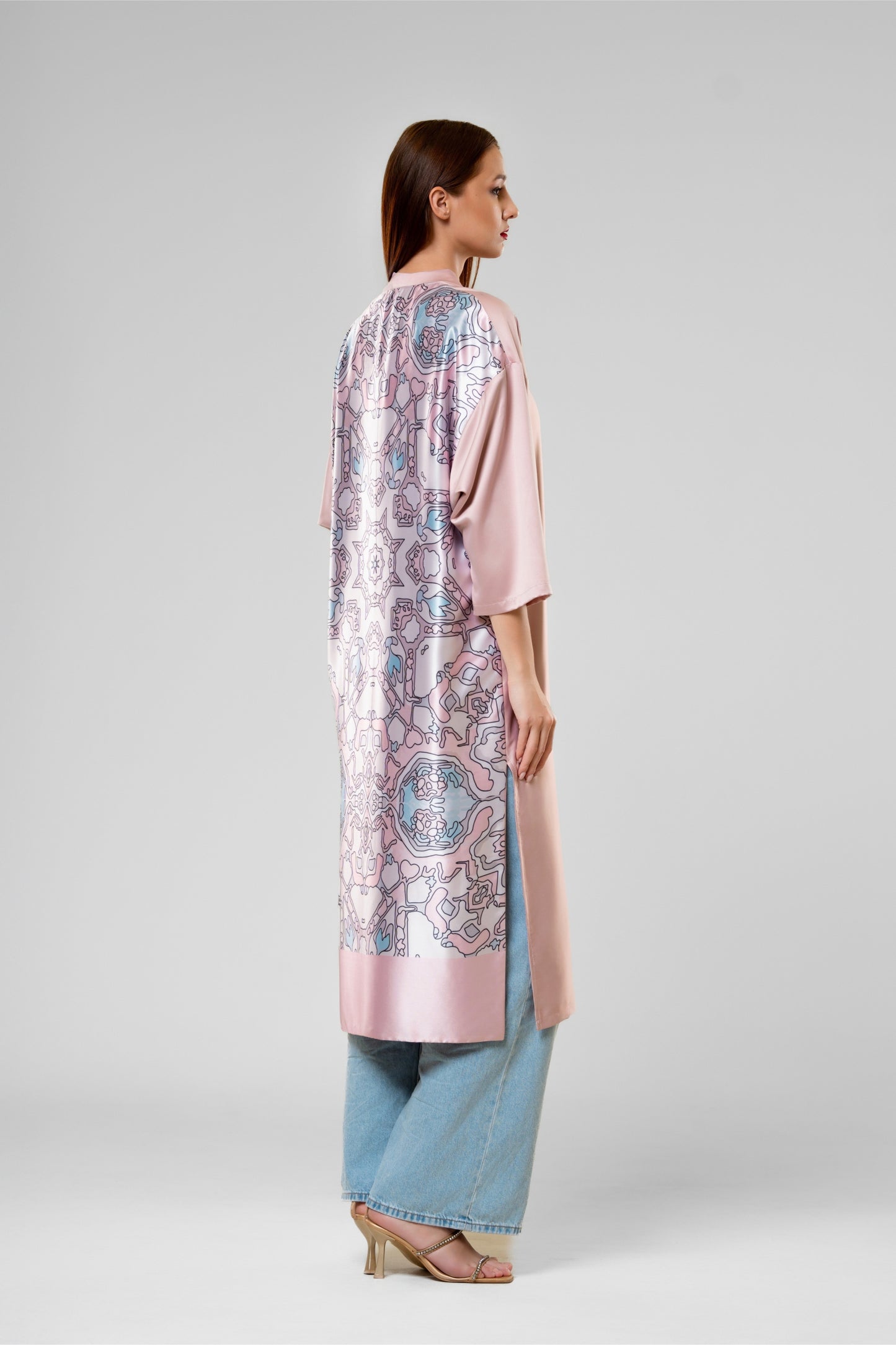 Dreamer`s Kimono in Pink