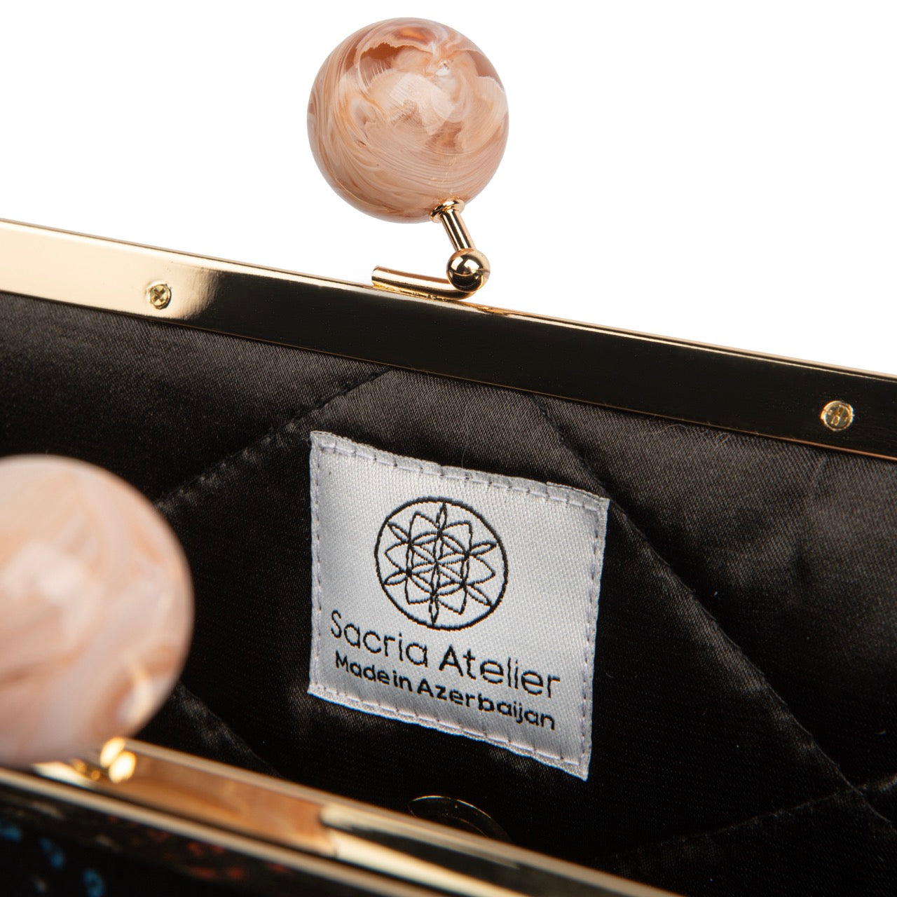 Romantic Gaze Leather Bag