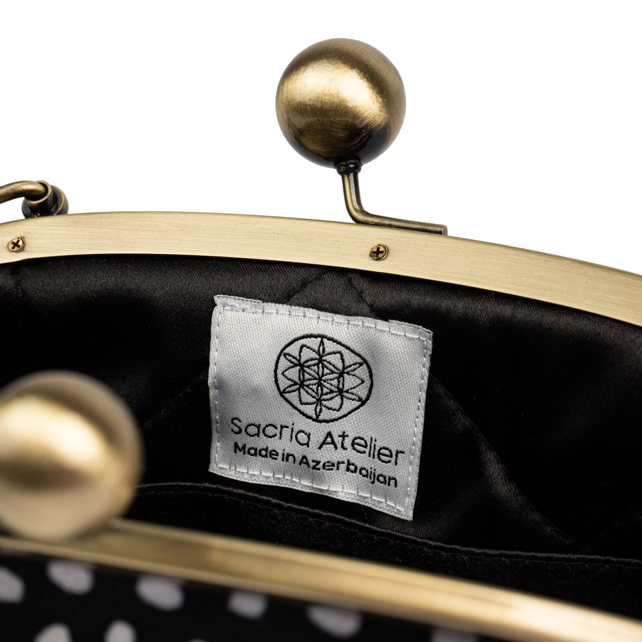 Charming Gaze Bag