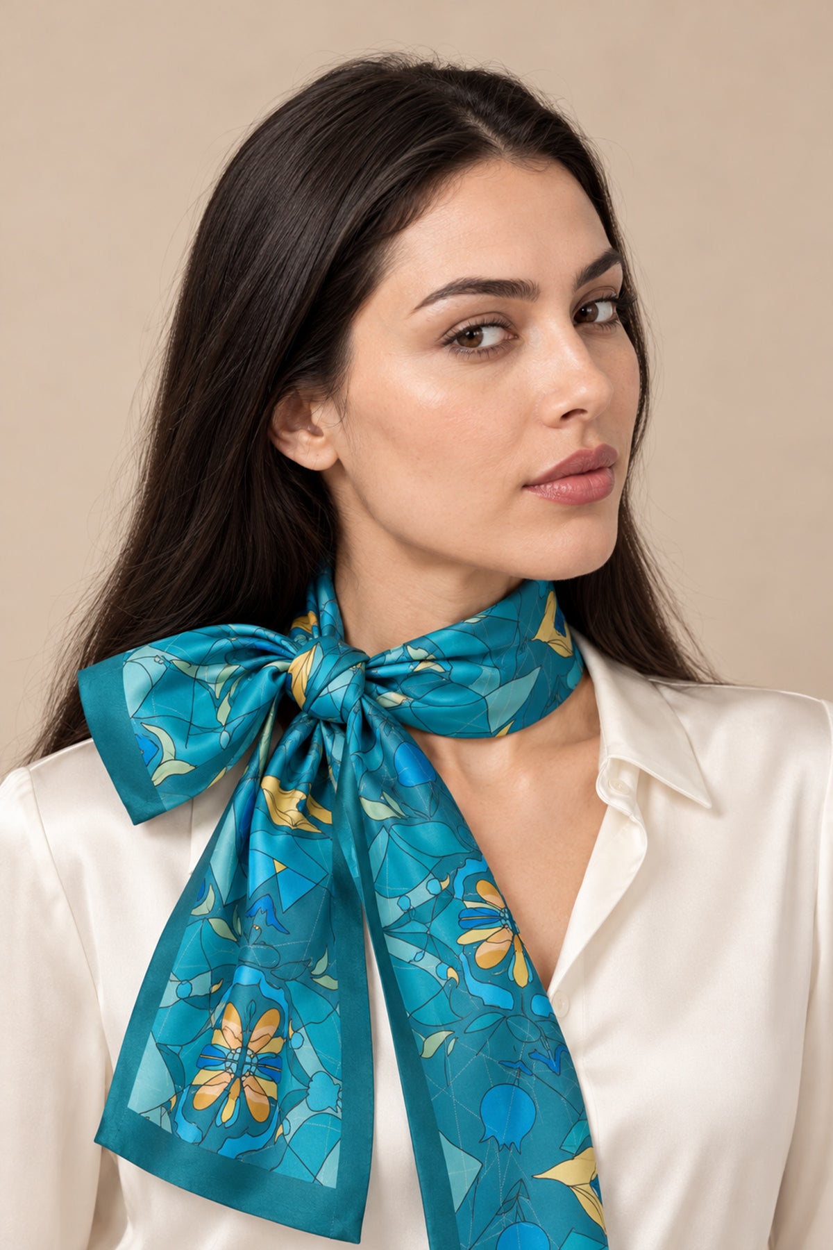 Nargis Neck Scarf