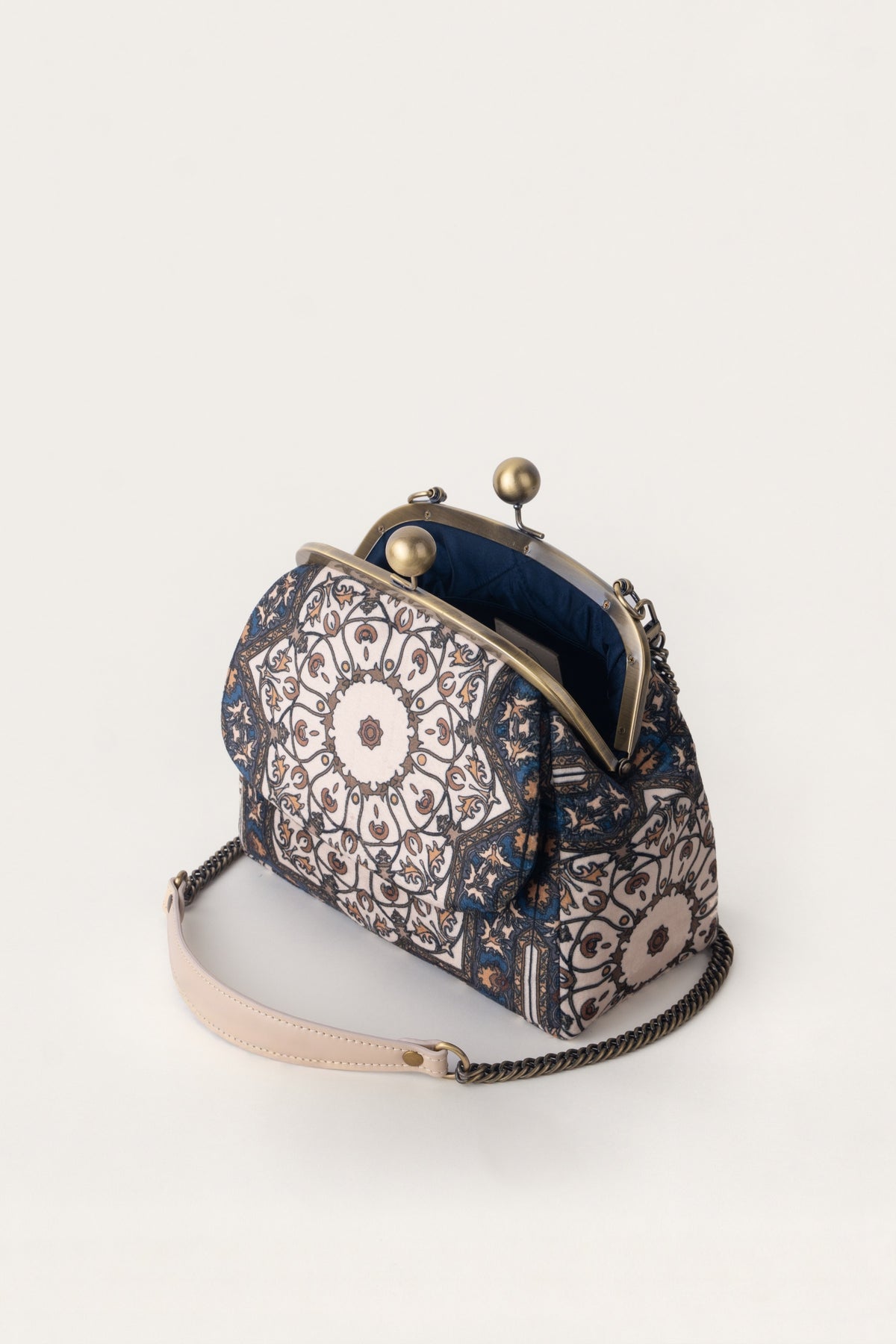 Baku Clutch Bag