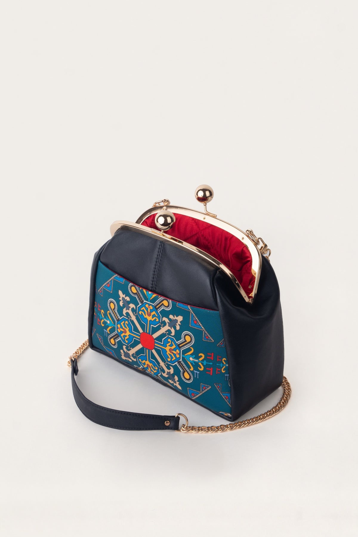 Shaki Leather Bag